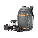 Camera BackPack Whistler BP 450 AW LP37227 Left Canon5Dgrip