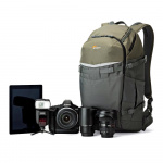 Shown with DSLR kit