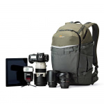 Shown with DSLR kit